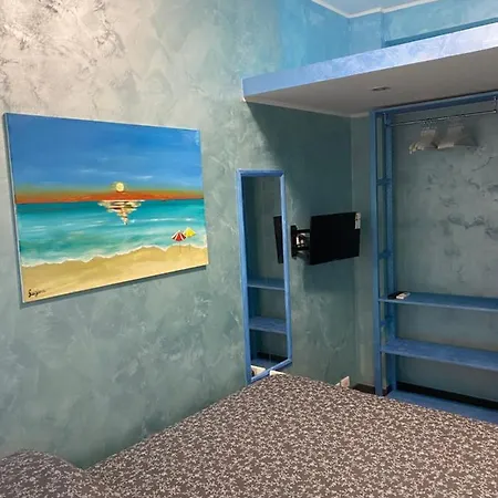 C&e Suites Roma Apartment