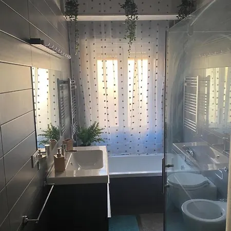 C&e Suites Roma Apartament